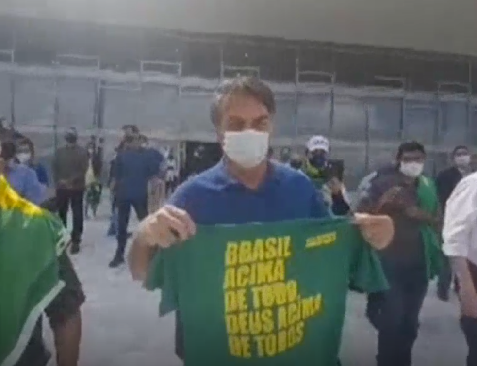 Brazilski predsednik radio sklekove sa pristalicama i opet kritikovao antikorona mere (FOTO/VIDEO)